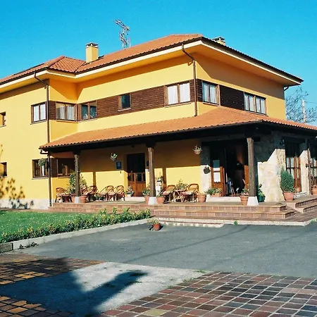 卡莽古酒店 Camango